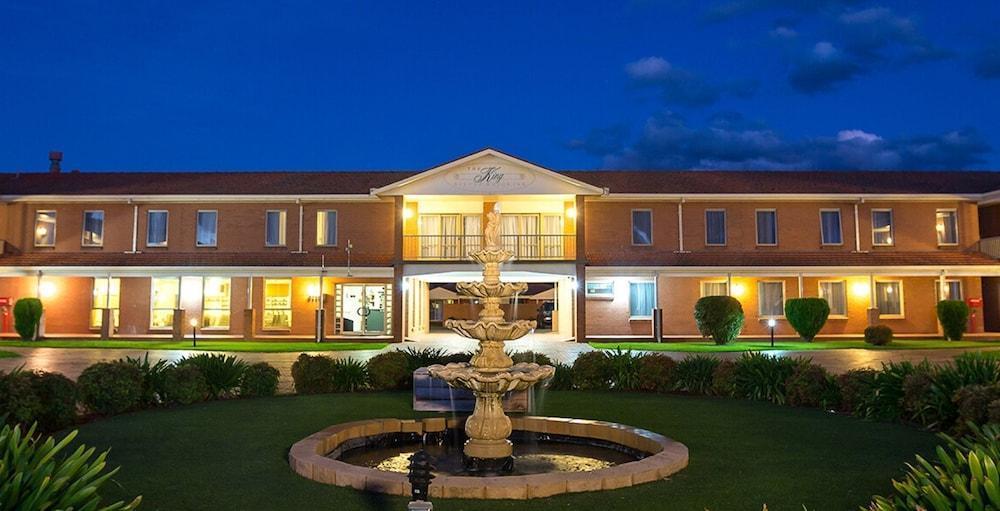 Comfort Inn & Suites King Avenue Sale Εξωτερικό φωτογραφία