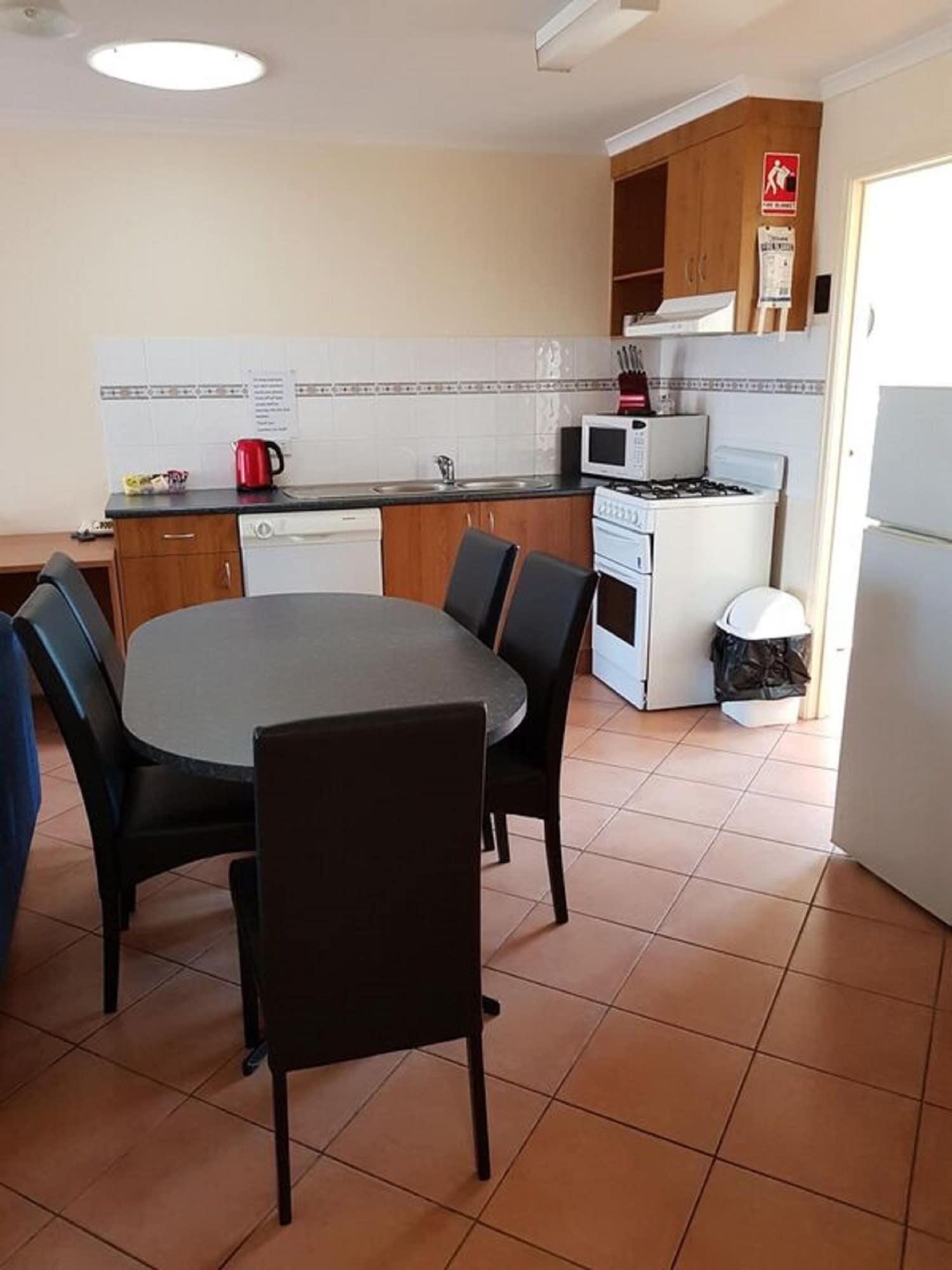 Comfort Inn & Suites King Avenue Sale Εξωτερικό φωτογραφία