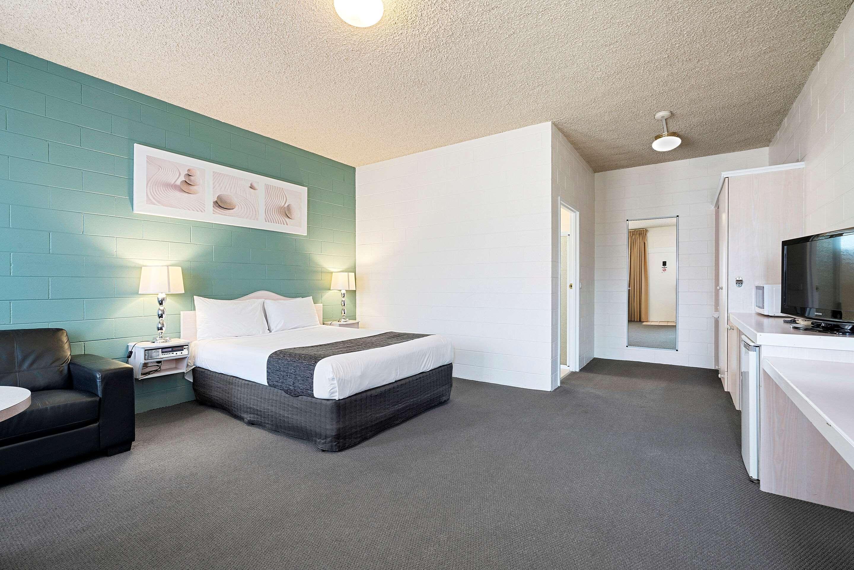 Comfort Inn & Suites King Avenue Sale Εξωτερικό φωτογραφία