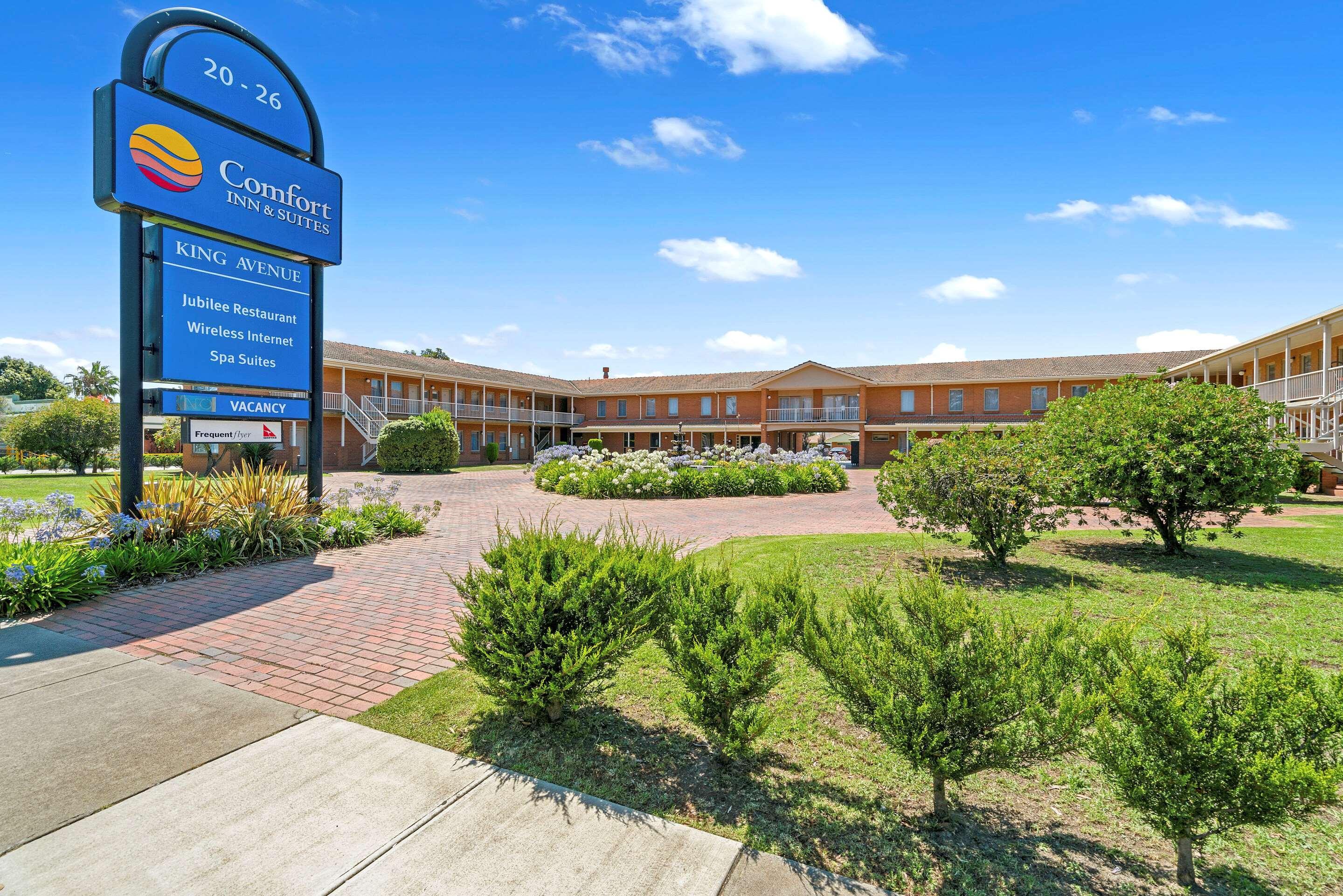 Comfort Inn & Suites King Avenue Sale Εξωτερικό φωτογραφία