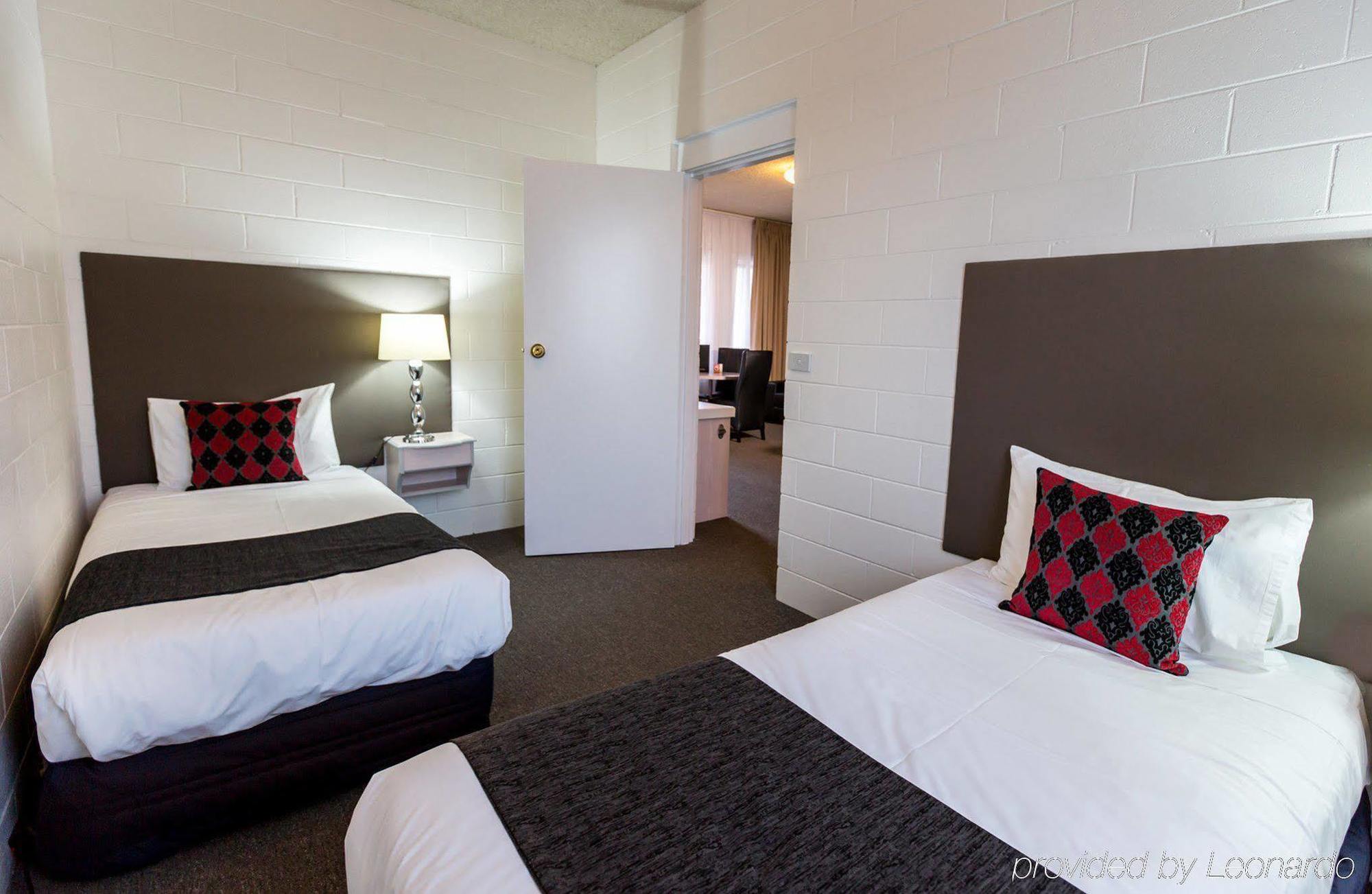 Comfort Inn & Suites King Avenue Sale Εξωτερικό φωτογραφία