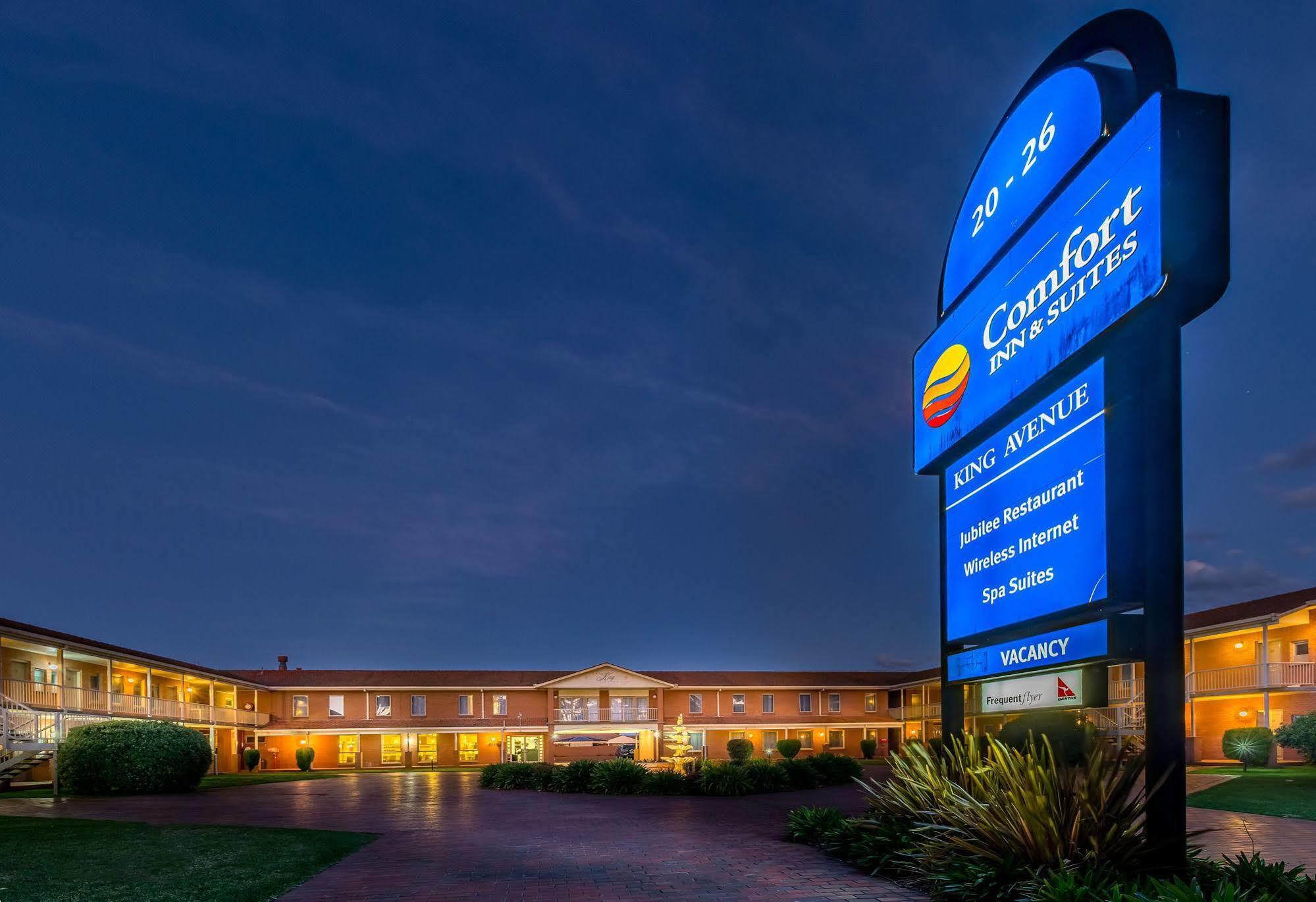 Comfort Inn & Suites King Avenue Sale Εξωτερικό φωτογραφία